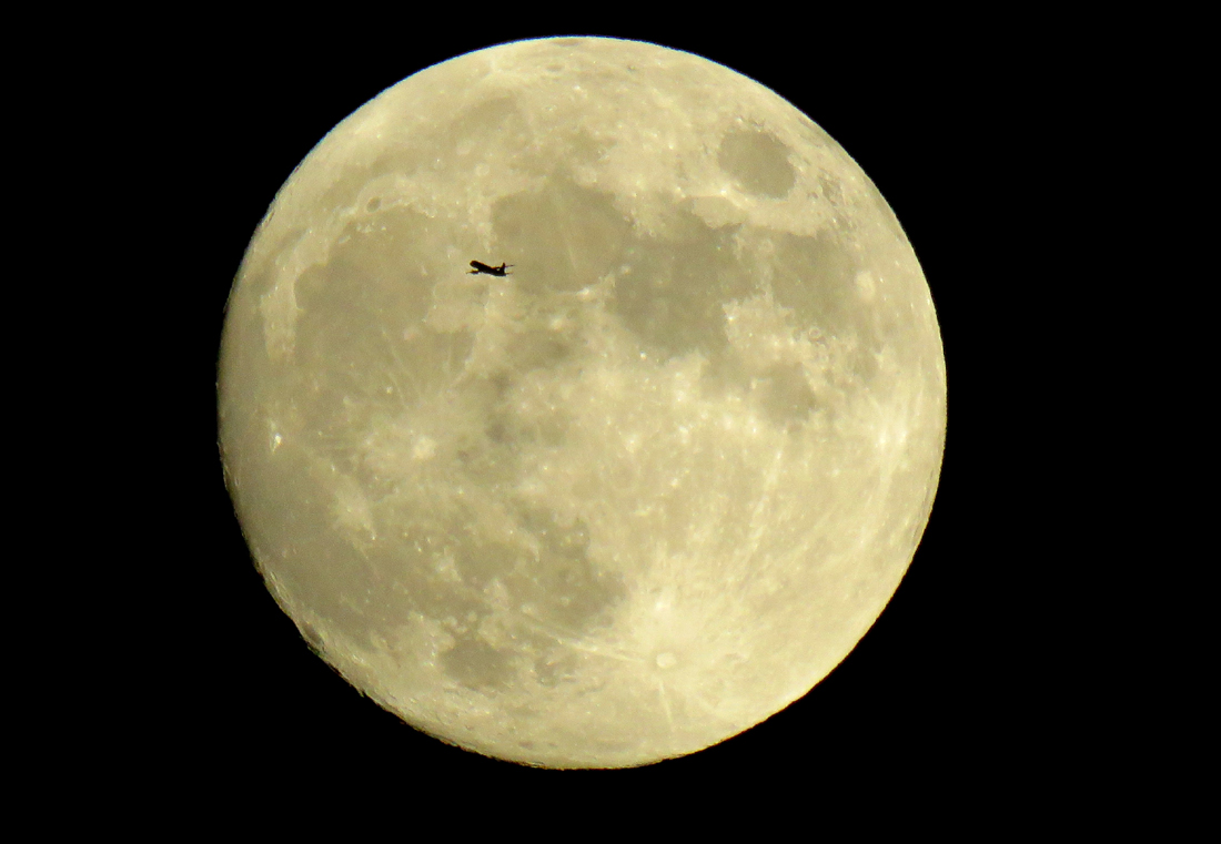 Moon & plane